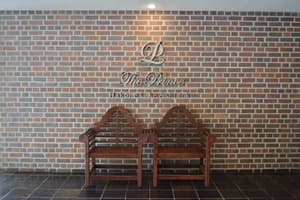 thumbnail: Interior entrance