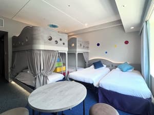 thumbnail: Room