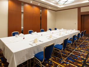 thumbnail: Banquet hall