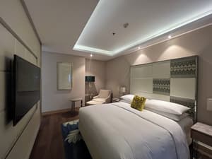 thumbnail: Room