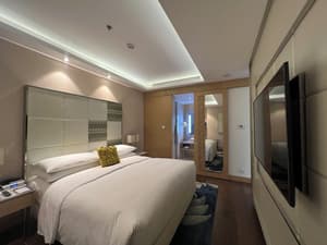 thumbnail: Room