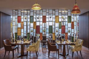 thumbnail: Restaurant