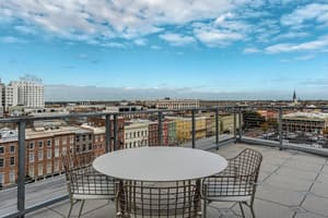 thumbnail: City view