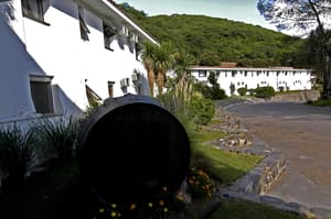 thumbnail: Exterior detail