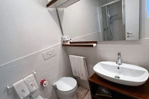 thumbnail: Interior detail