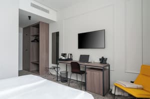 thumbnail: Room