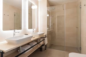 thumbnail: Bathroom