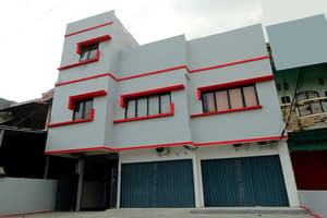 thumbnail: Exterior