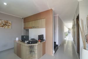 thumbnail: Reception