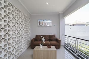 thumbnail: Interior