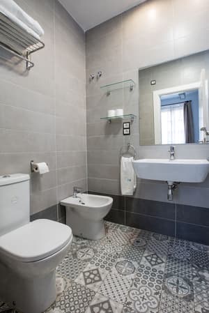 thumbnail: Bathroom