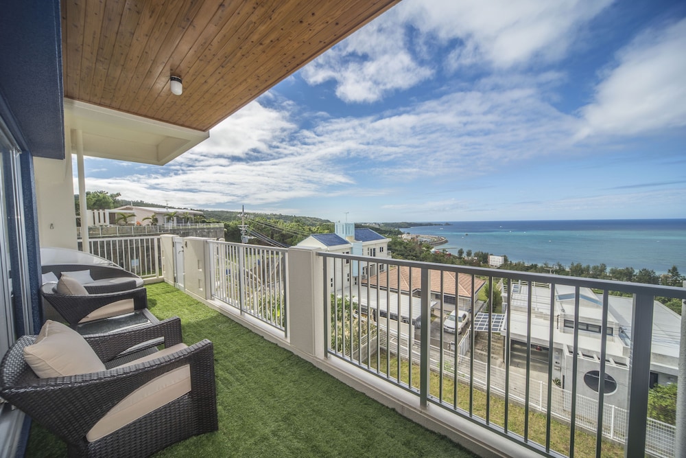 Beach/ocean view