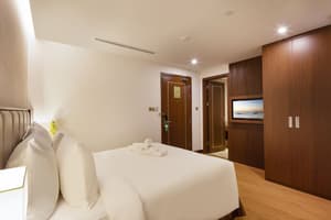 thumbnail: Room