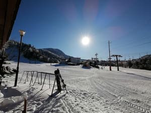 thumbnail: Snow and ski sports