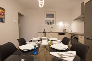 thumbnail: In-room dining