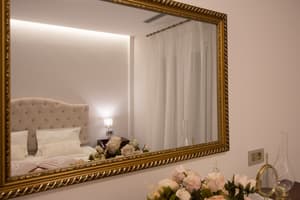 thumbnail: In-room dining