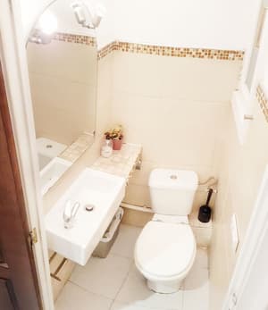 thumbnail: Bathroom