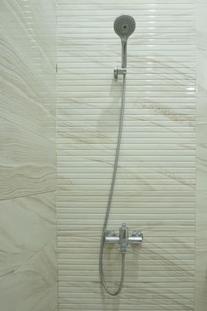 thumbnail: Bathroom shower