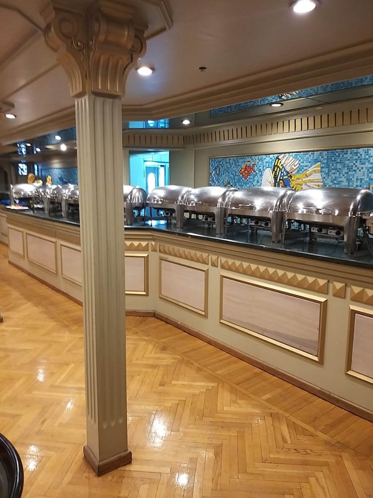 Snack bar