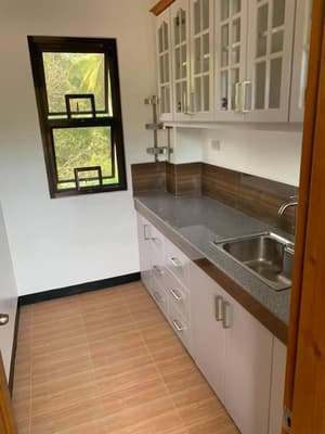 thumbnail: In-room dining