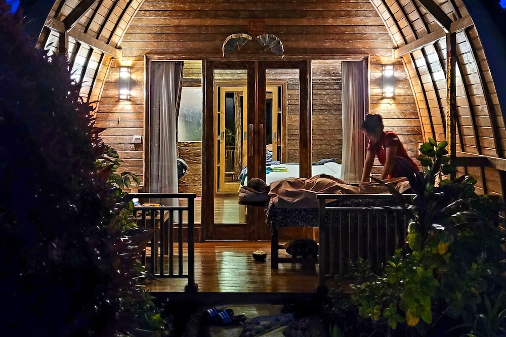 Massage in accommodation