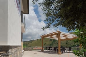 thumbnail: Terrace/patio