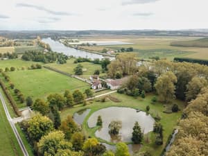 thumbnail: Aerial view