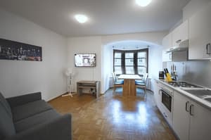 thumbnail: Living area
