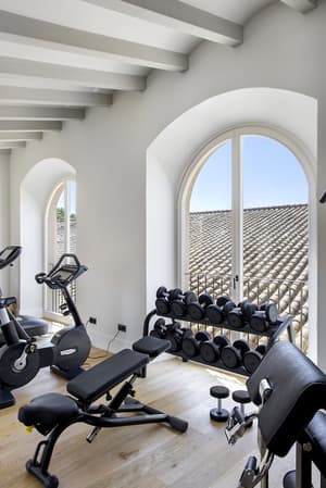 thumbnail: Gym