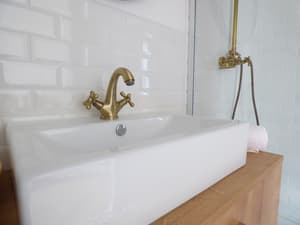 thumbnail: Bathroom sink
