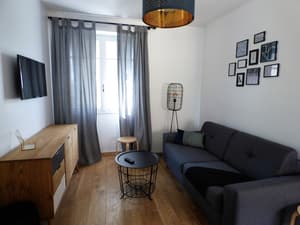 thumbnail: Living room