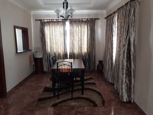 thumbnail: In-room dining