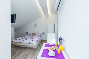 thumbnail: In-room dining