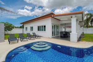 thumbnail: Pool