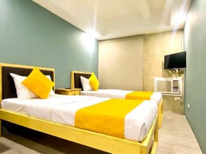 thumbnail: Room