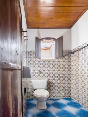 thumbnail: Bathroom