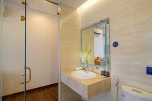 thumbnail: Bathroom
