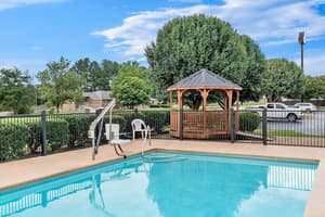 thumbnail: Outdoor pool