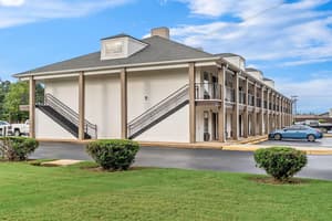 thumbnail: Exterior