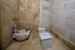 thumbnail: 351063598.jpg