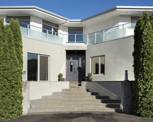 thumbnail: Exterior