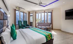 thumbnail: Room