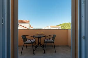 thumbnail: Terrace/patio