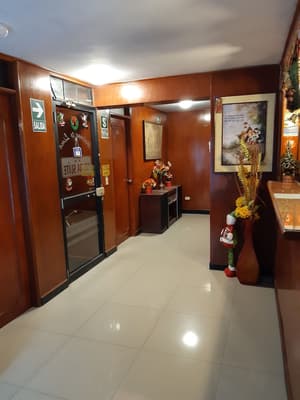 thumbnail: Interior