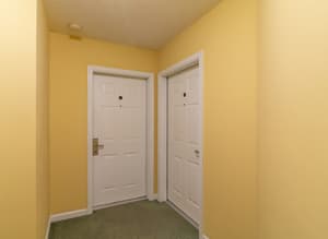 thumbnail: Hallway