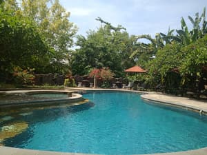 thumbnail: Pool