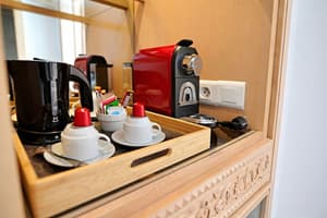 thumbnail: Coffee and/or coffee maker
