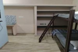 thumbnail: Interior entrance