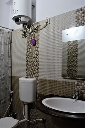 thumbnail: Bathroom