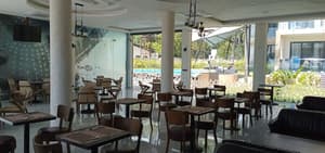 thumbnail: Breakfast area